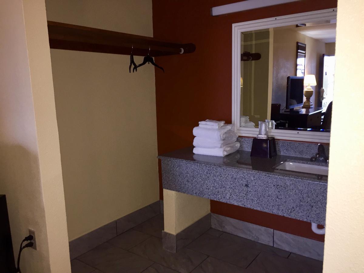 Executive Inn Texarkana Esterno foto